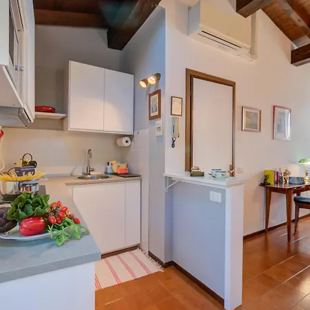 Lejlighed Le Fontane With View - Happy Gardone Riviera