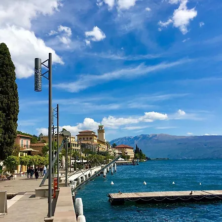 Le Fontane With View - Happy *